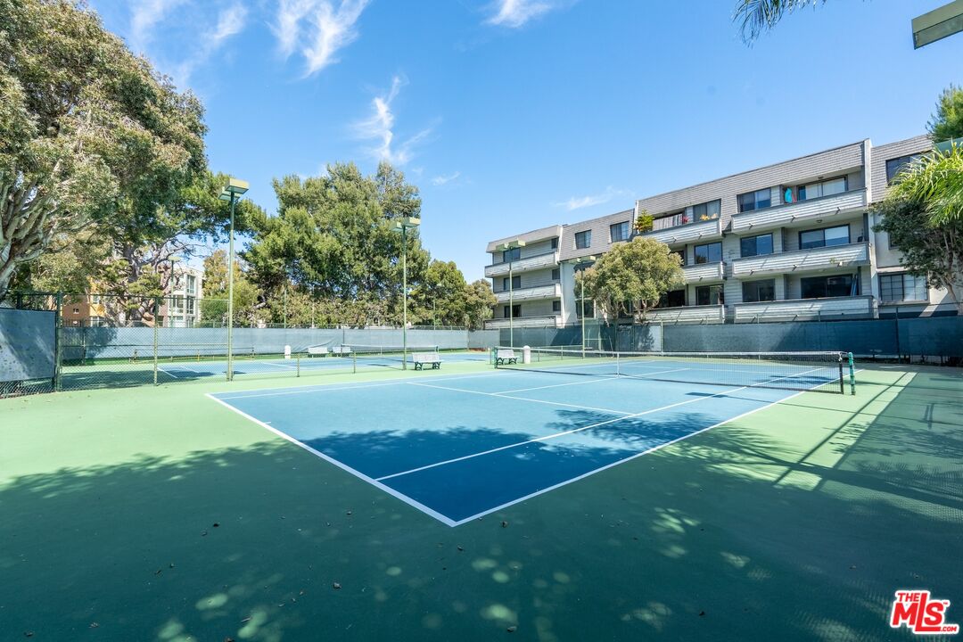 306 Bora Bora Way Unit: 305