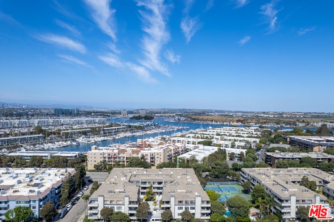 306 Bora Bora Way Unit: 305