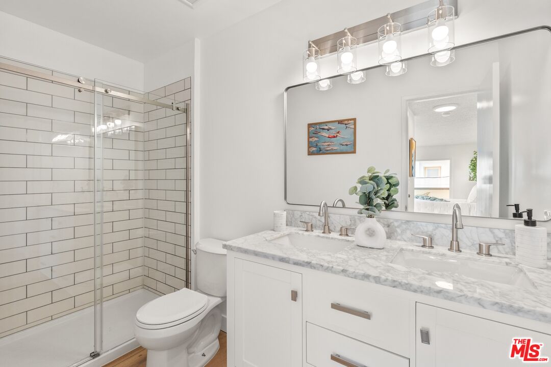 16 Quarterdeck St Unit: 301