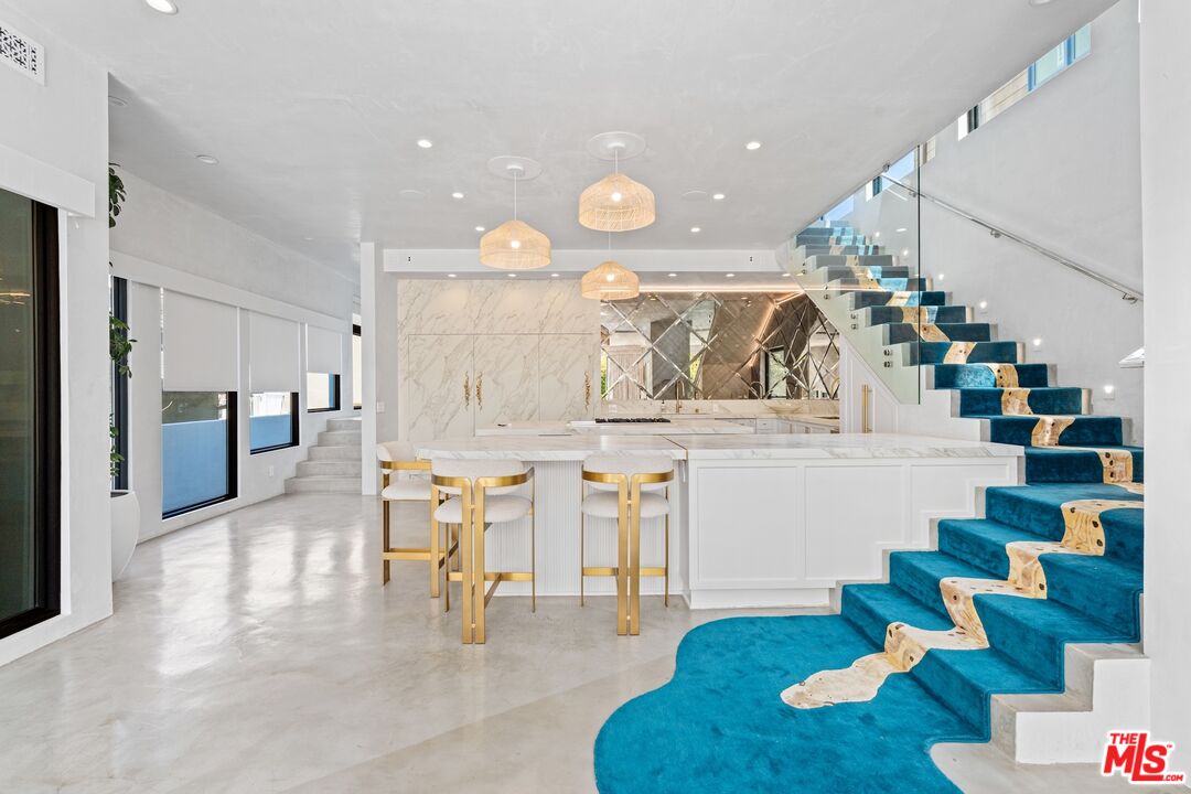 15 Reef St