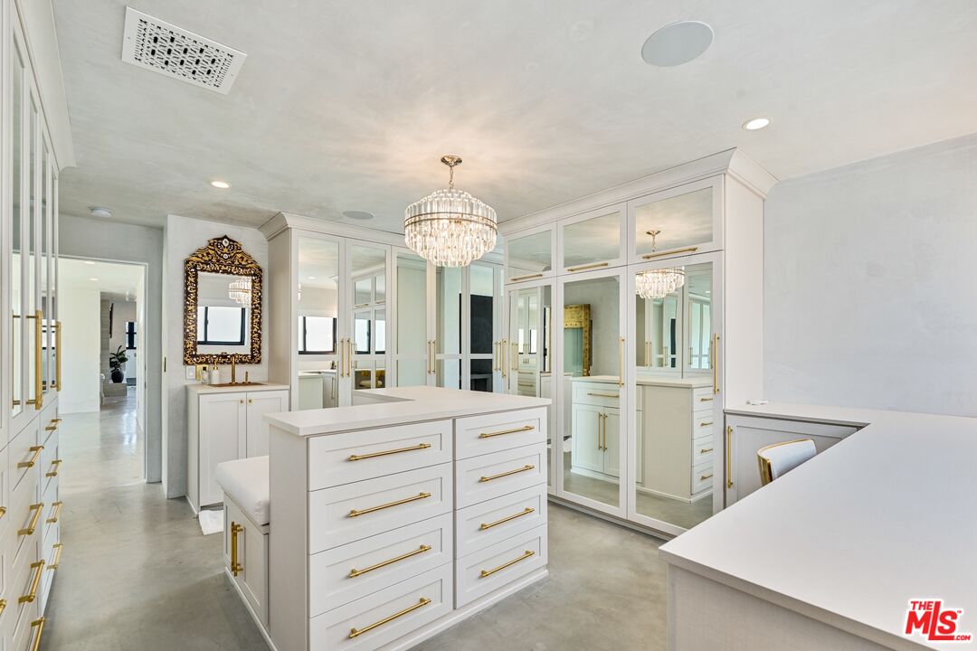 15 Reef St