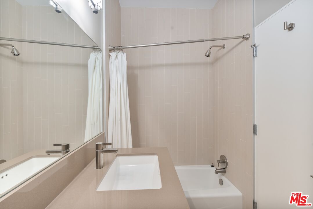 1 Northstar St Unit: 101