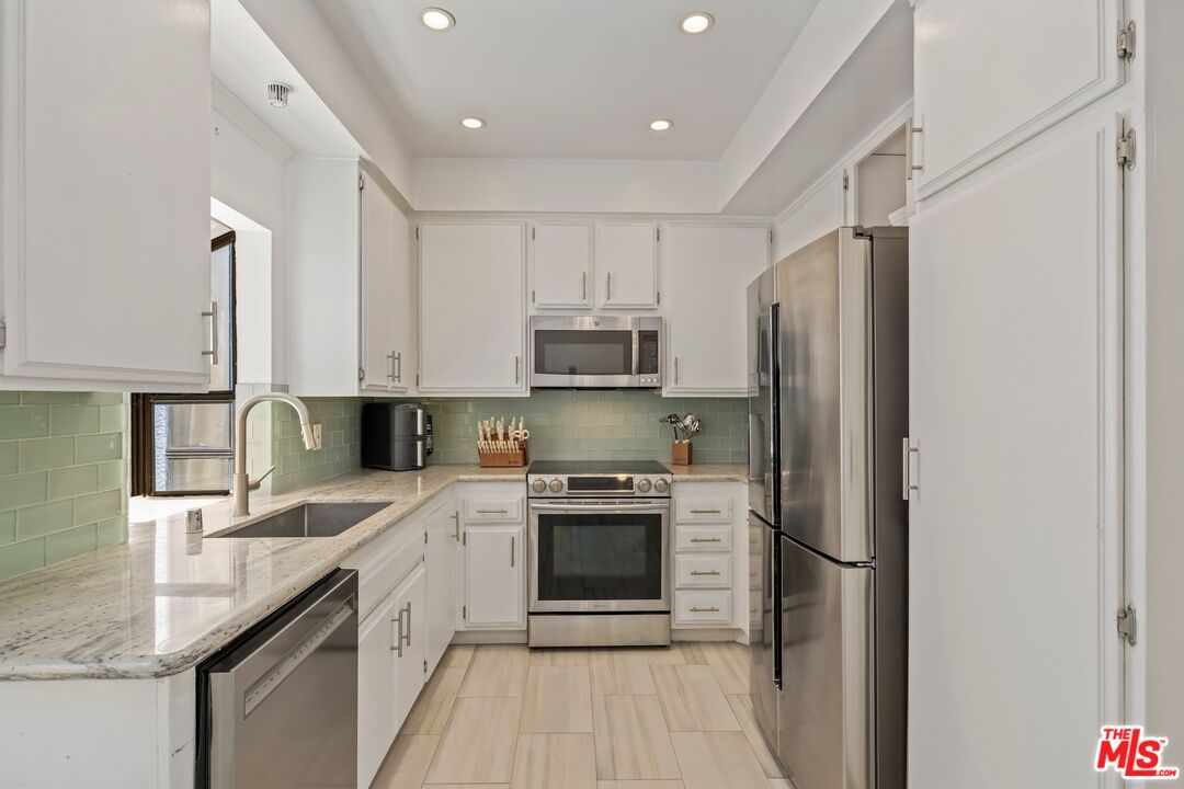 310 Tahiti Way Unit: 103