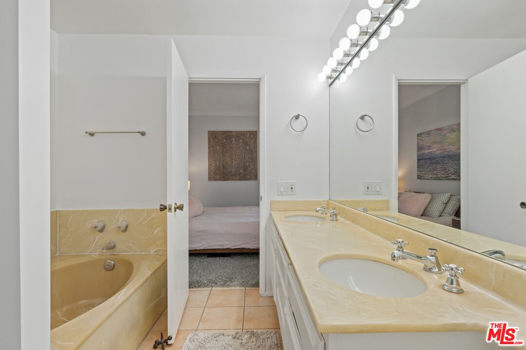 310 Tahiti Way Unit: 103