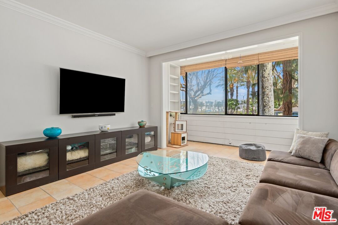 310 Tahiti Way Unit: 103