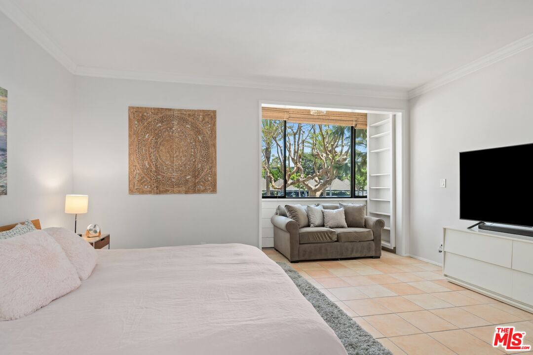 310 Tahiti Way Unit: 103