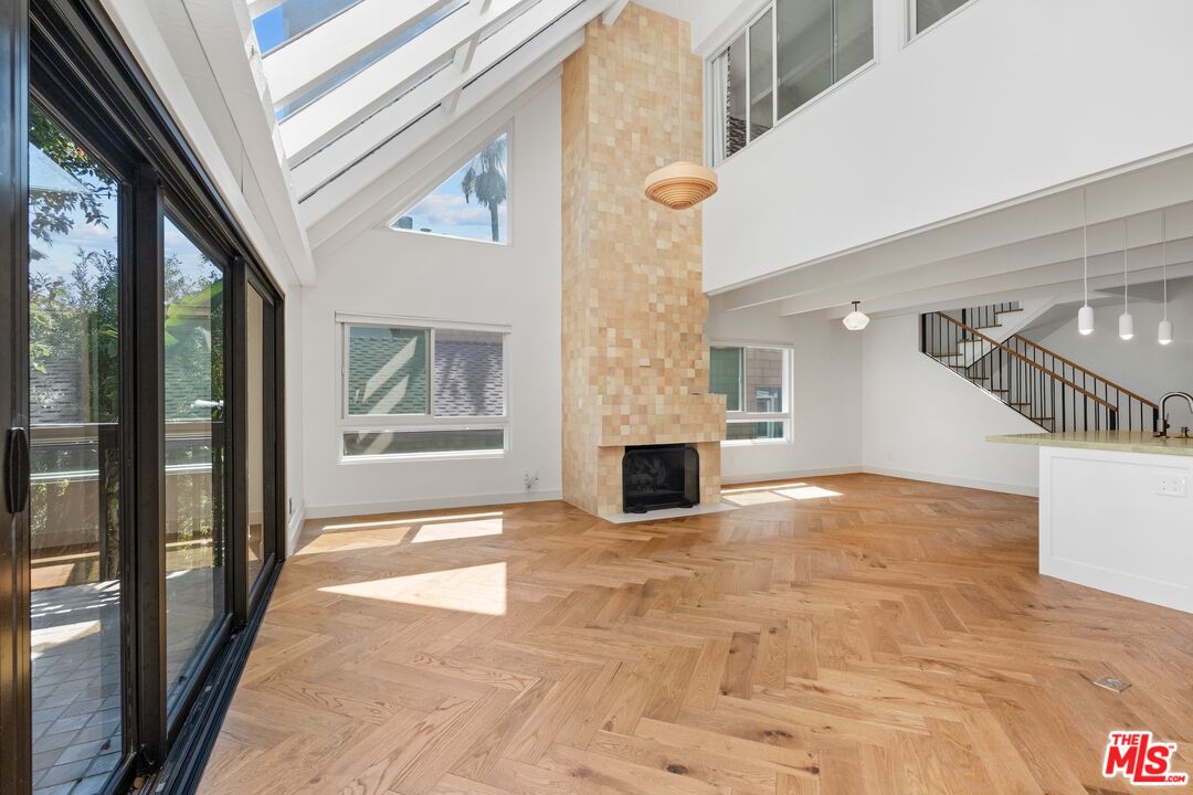 33 Reef St Unit: 4