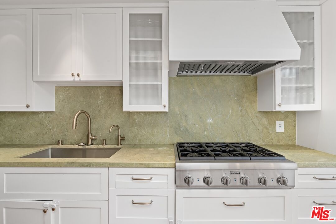 33 Reef St Unit: 4