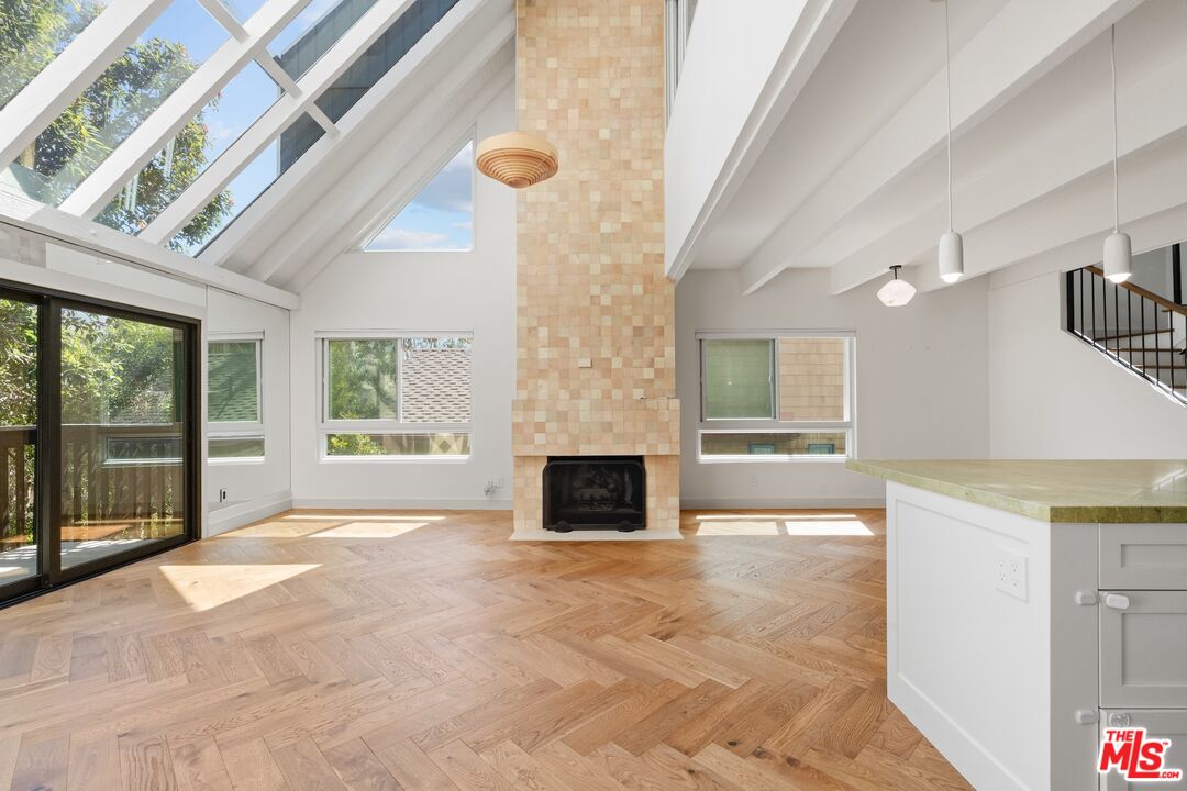33 Reef St Unit: 4