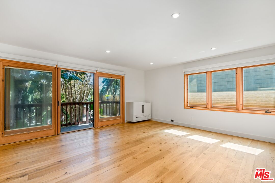 33 Reef St Unit: 4
