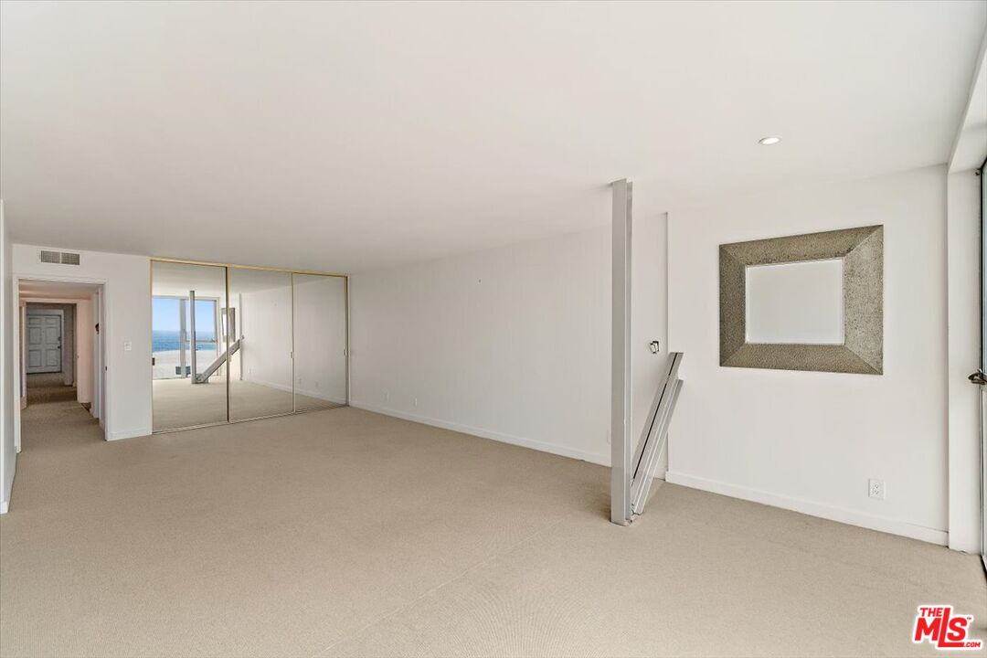 4 Jib St Unit: 2