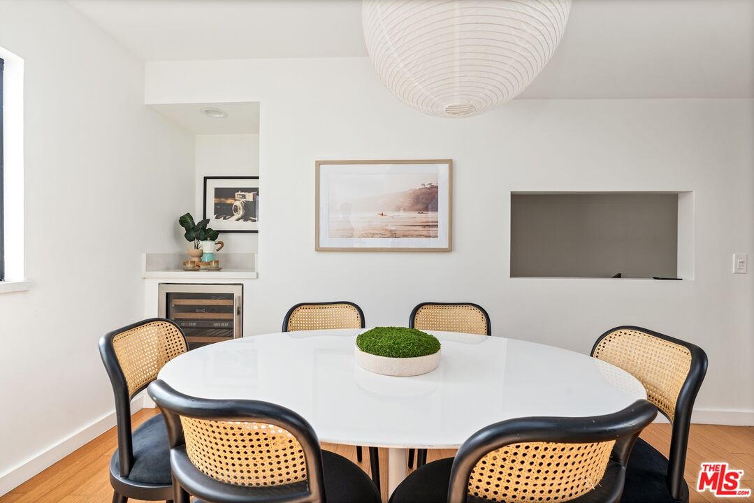 11 Mast St Unit: B