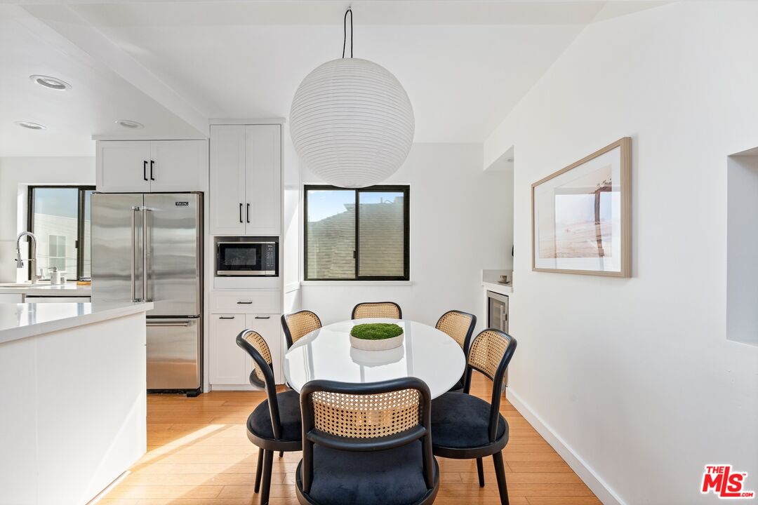 11 Mast St Unit: B