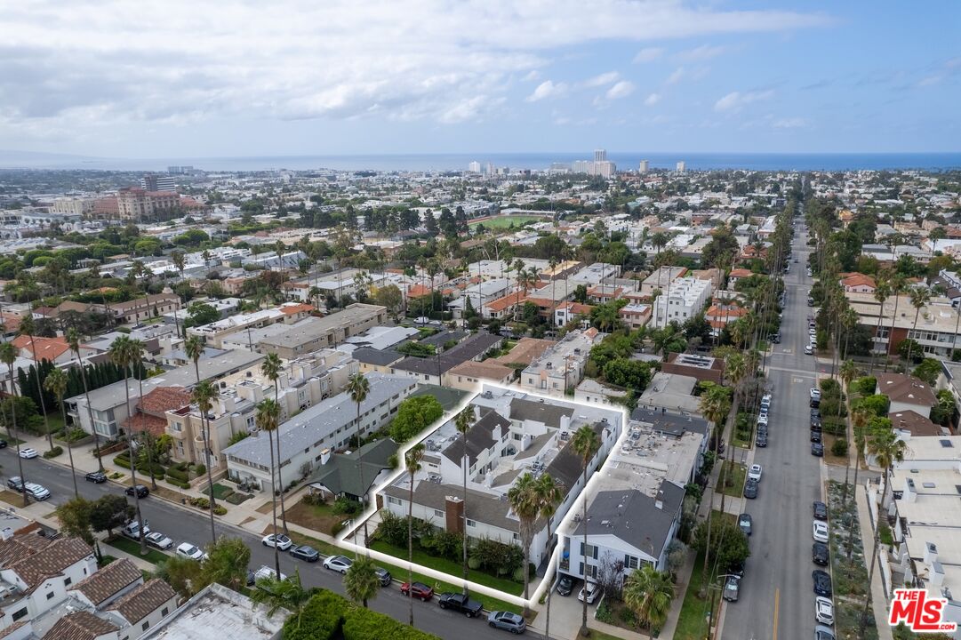 910 19th St Unit: 10