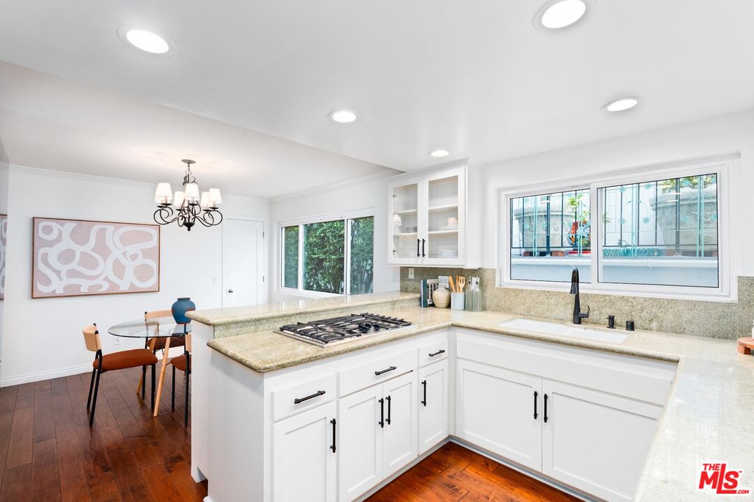 910 19th St Unit: 10