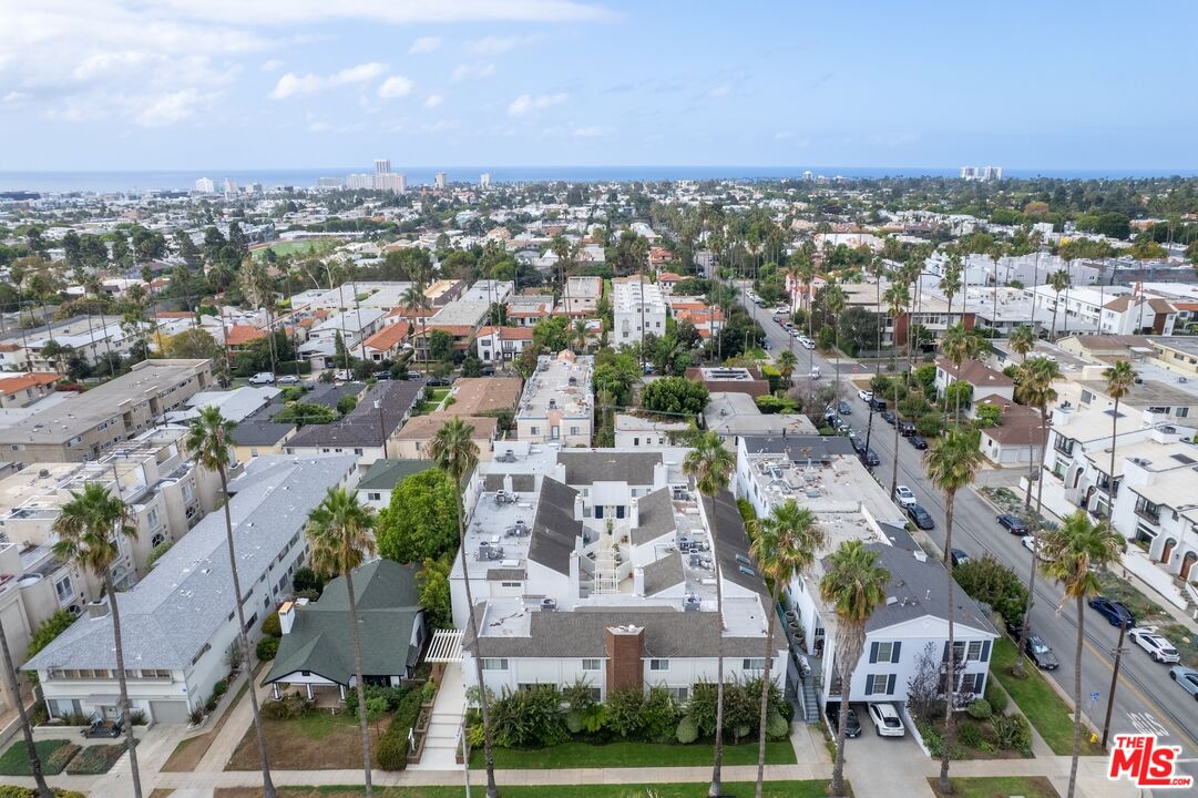 910 19th St Unit: 10