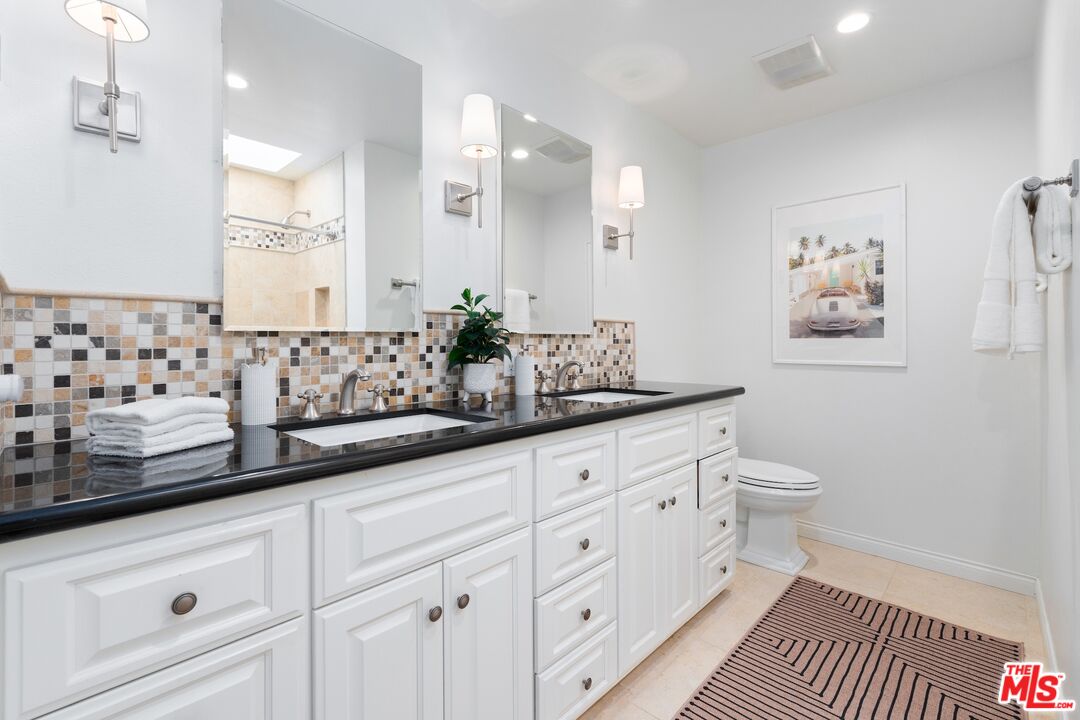 910 19th St Unit: 10