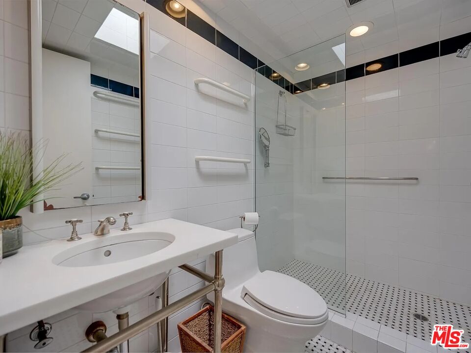 6 Northstar St Unit: 303