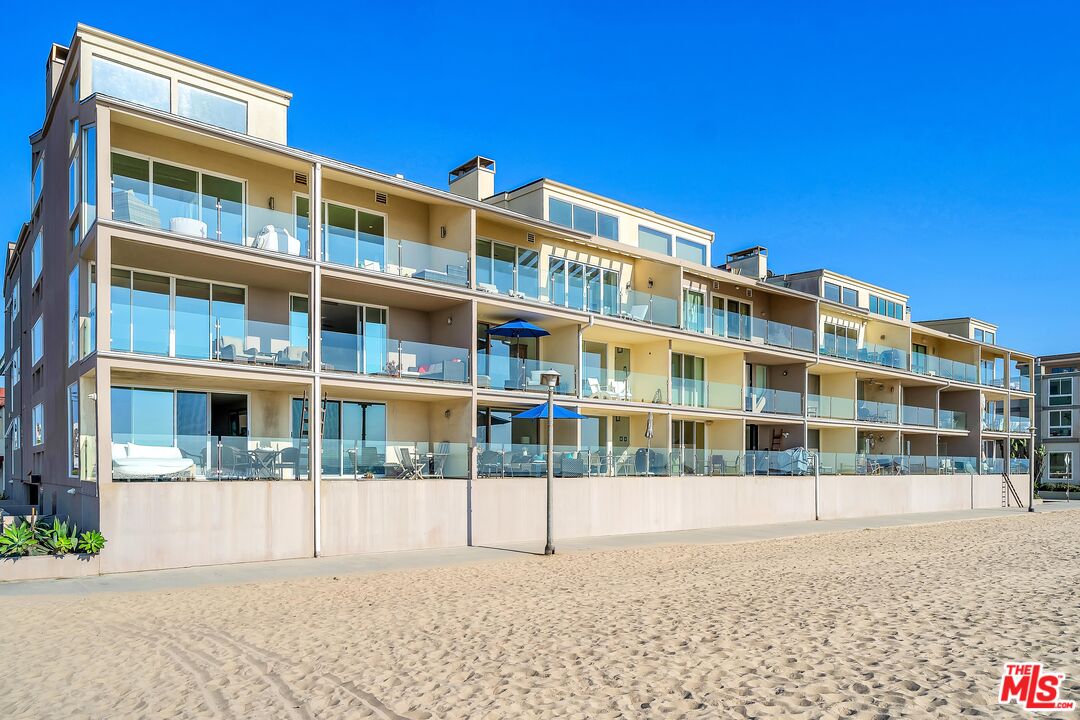 4 Lighthouse St Unit: 13