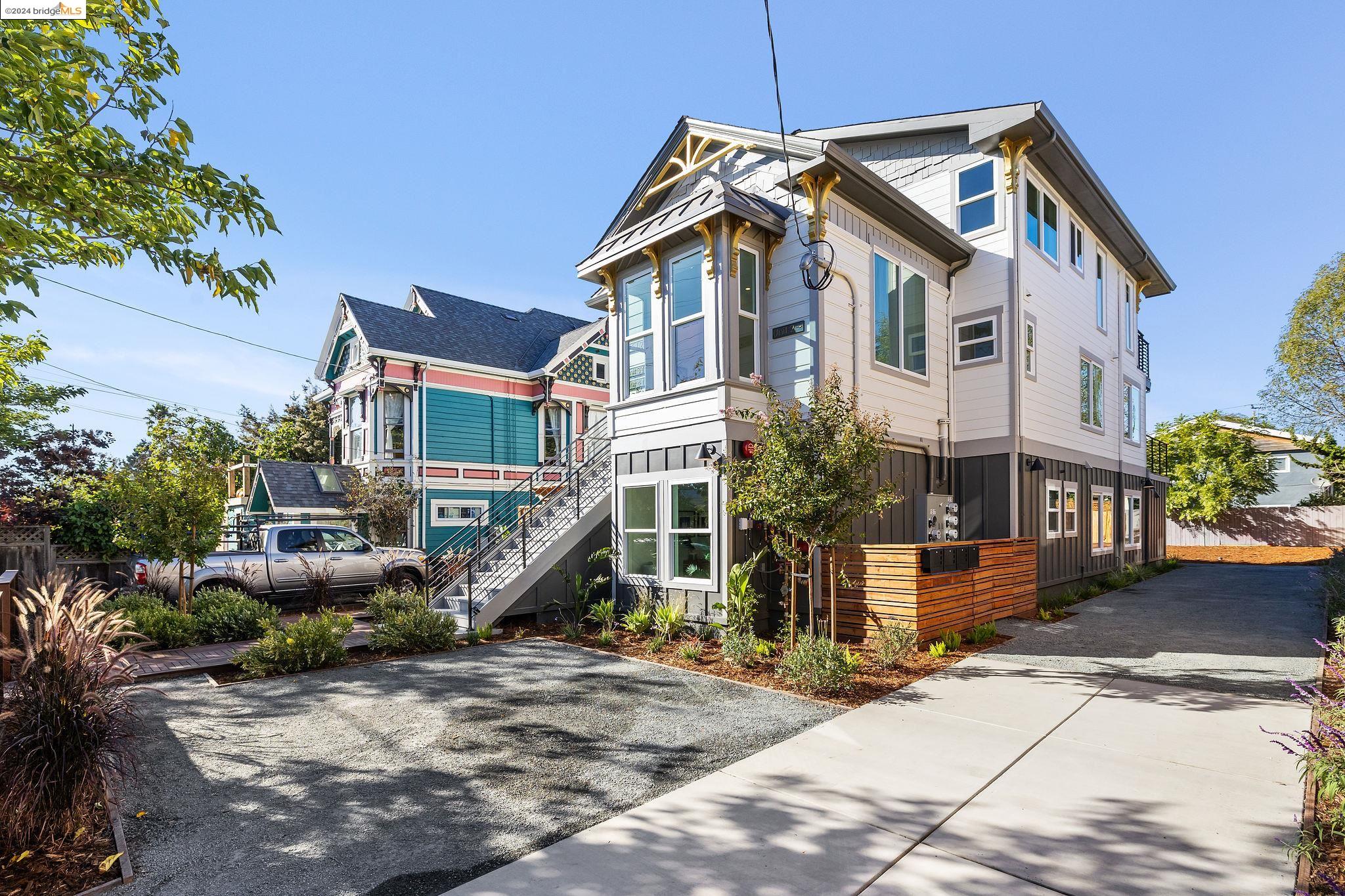 1519 Fairview St # 3