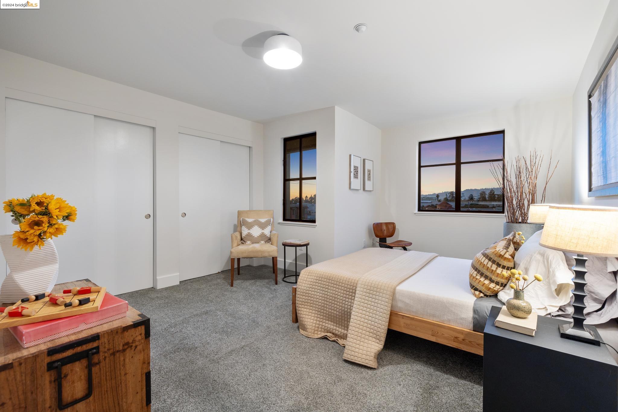 4811 Telegraph St # 502