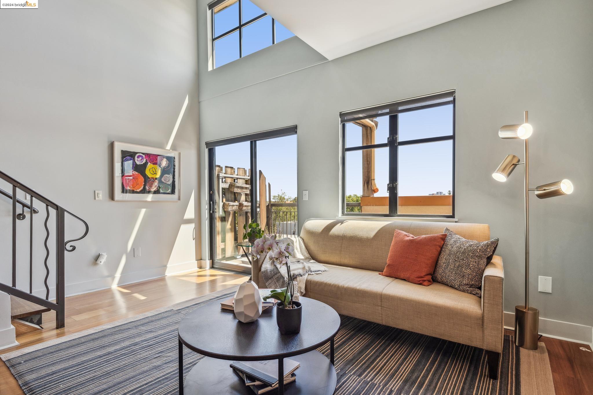 4811 Telegraph St # 502