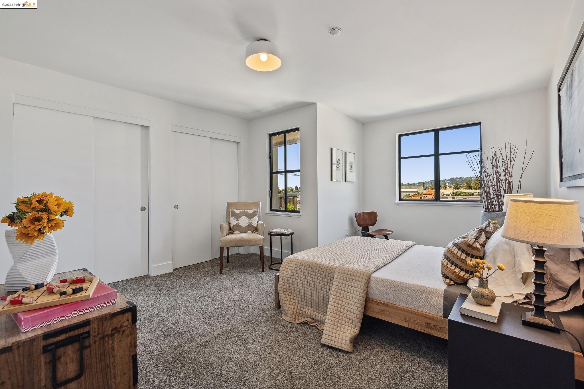 4811 Telegraph St # 502