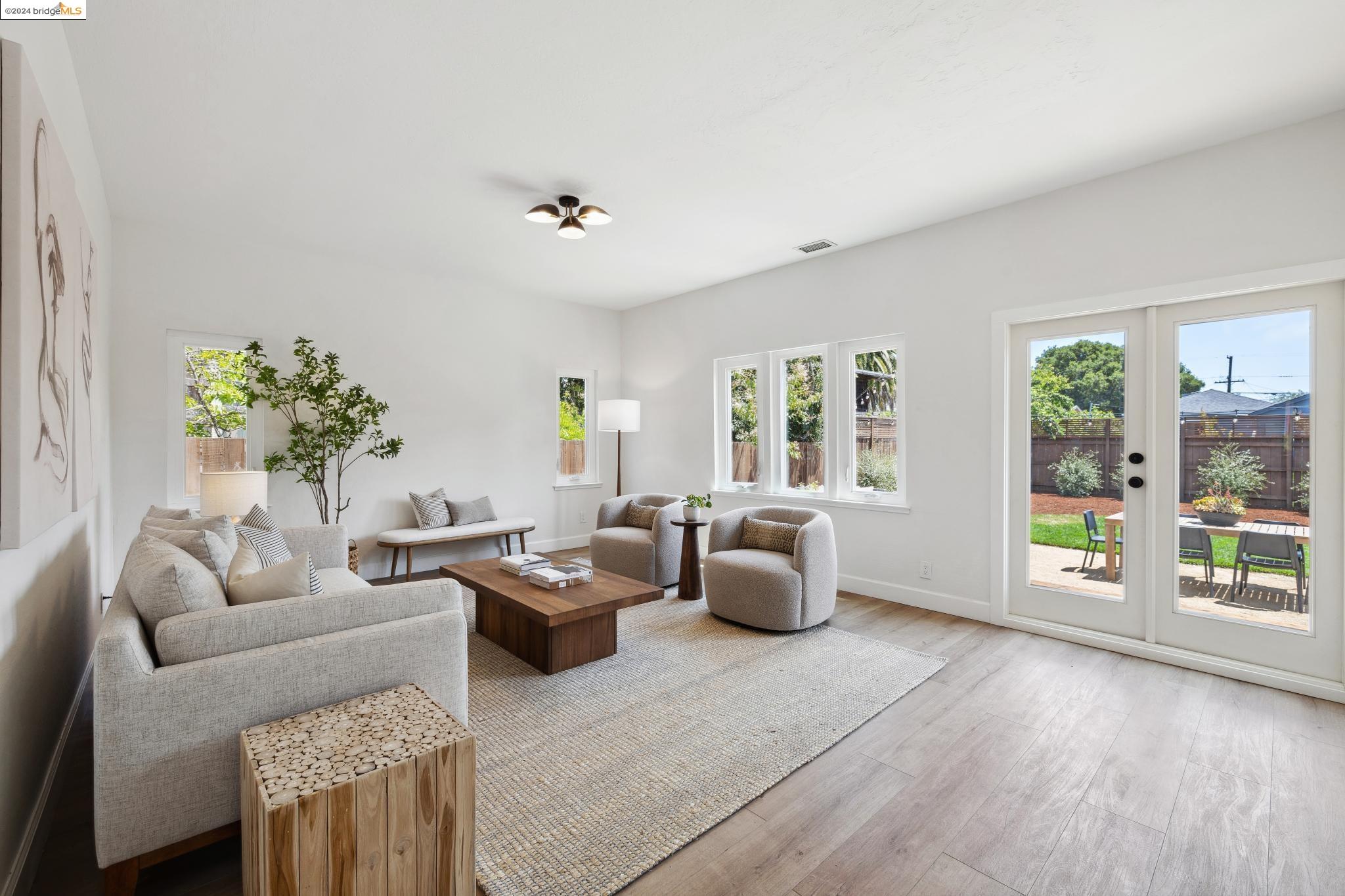 1720 Carleton Street