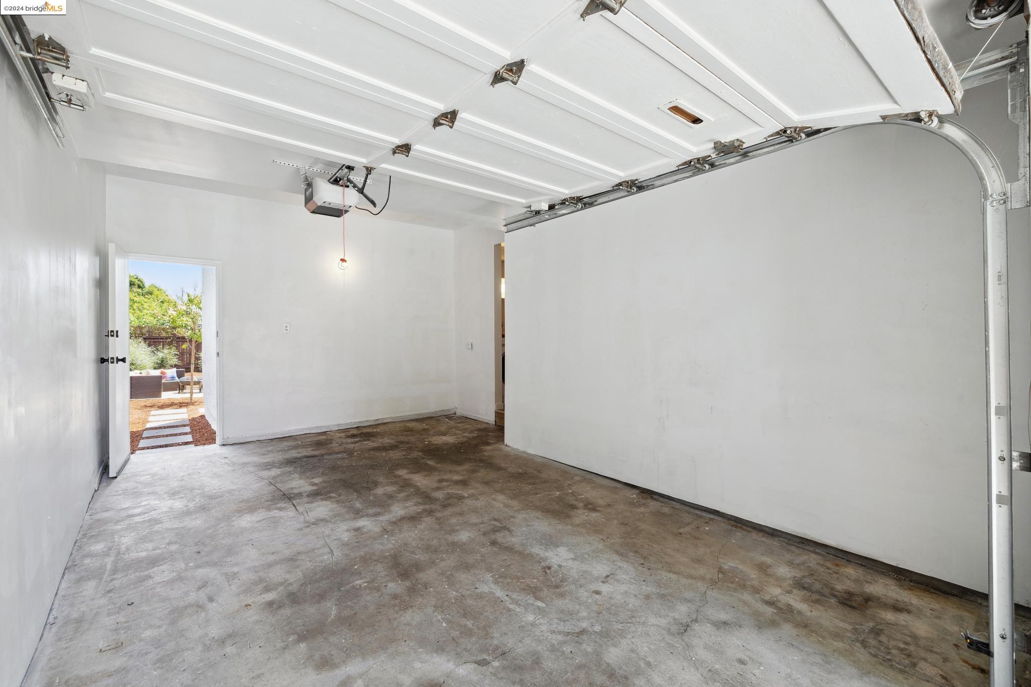 1720 Carleton Street