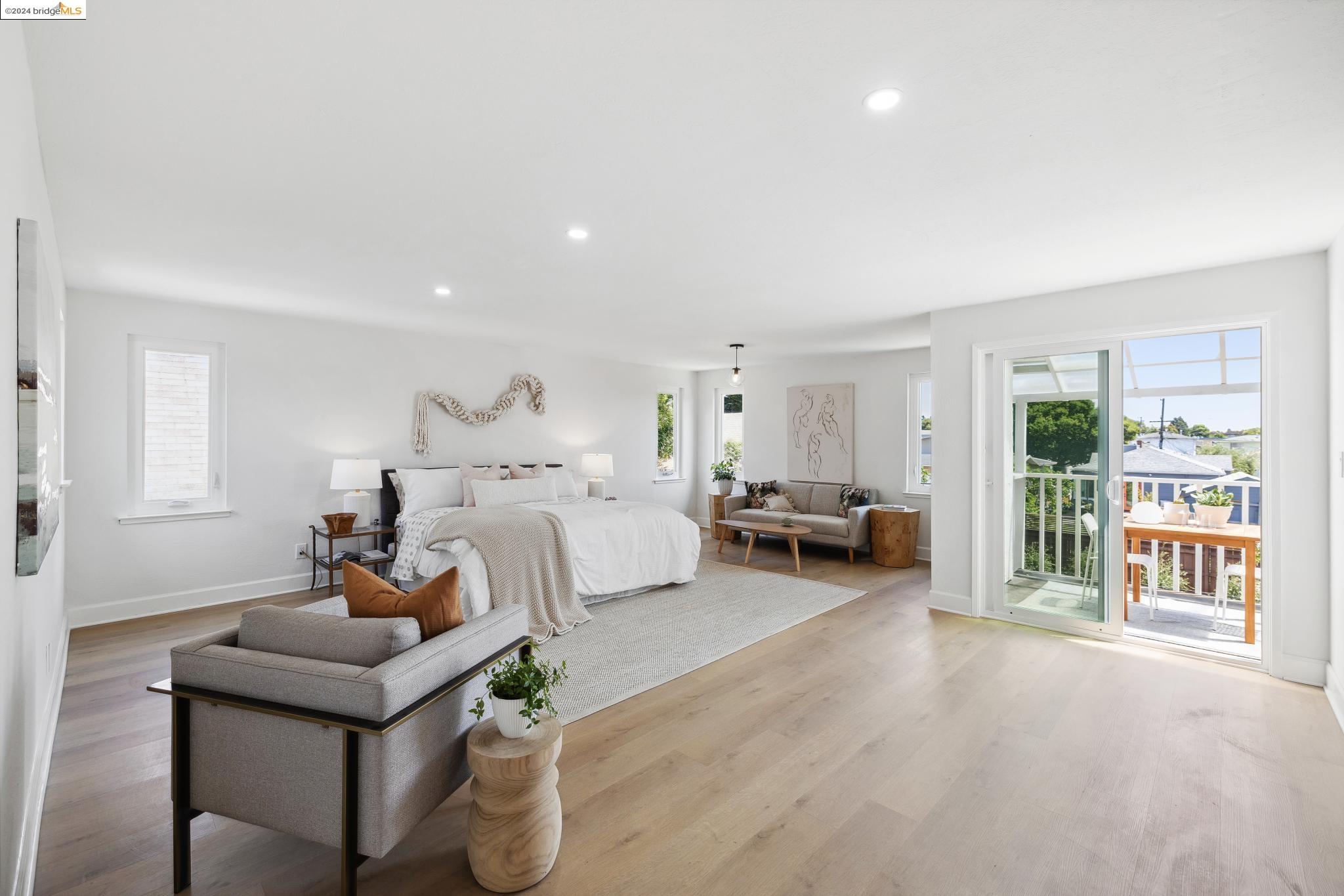 1720 Carleton Street