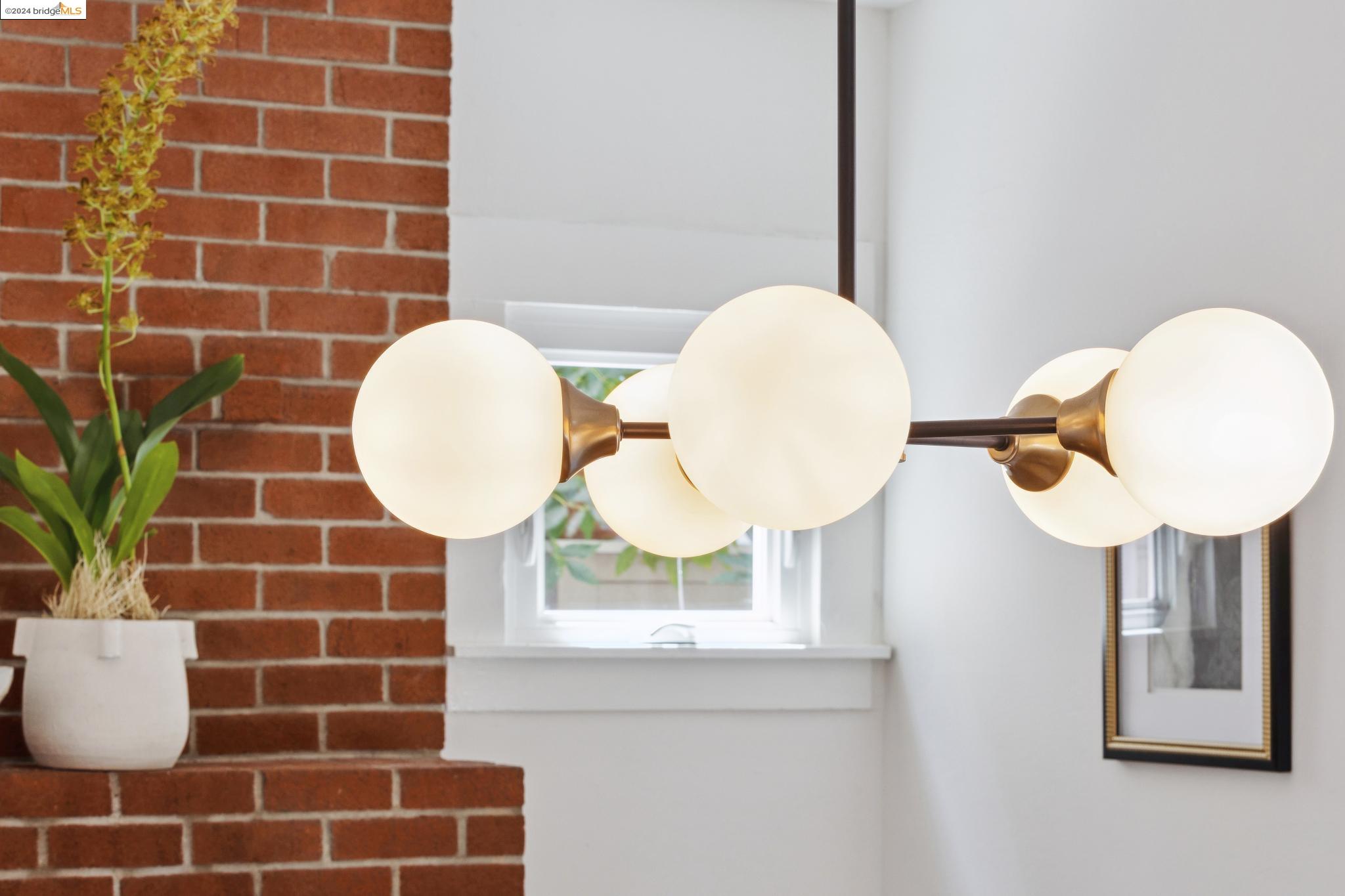 1720 Carleton Street