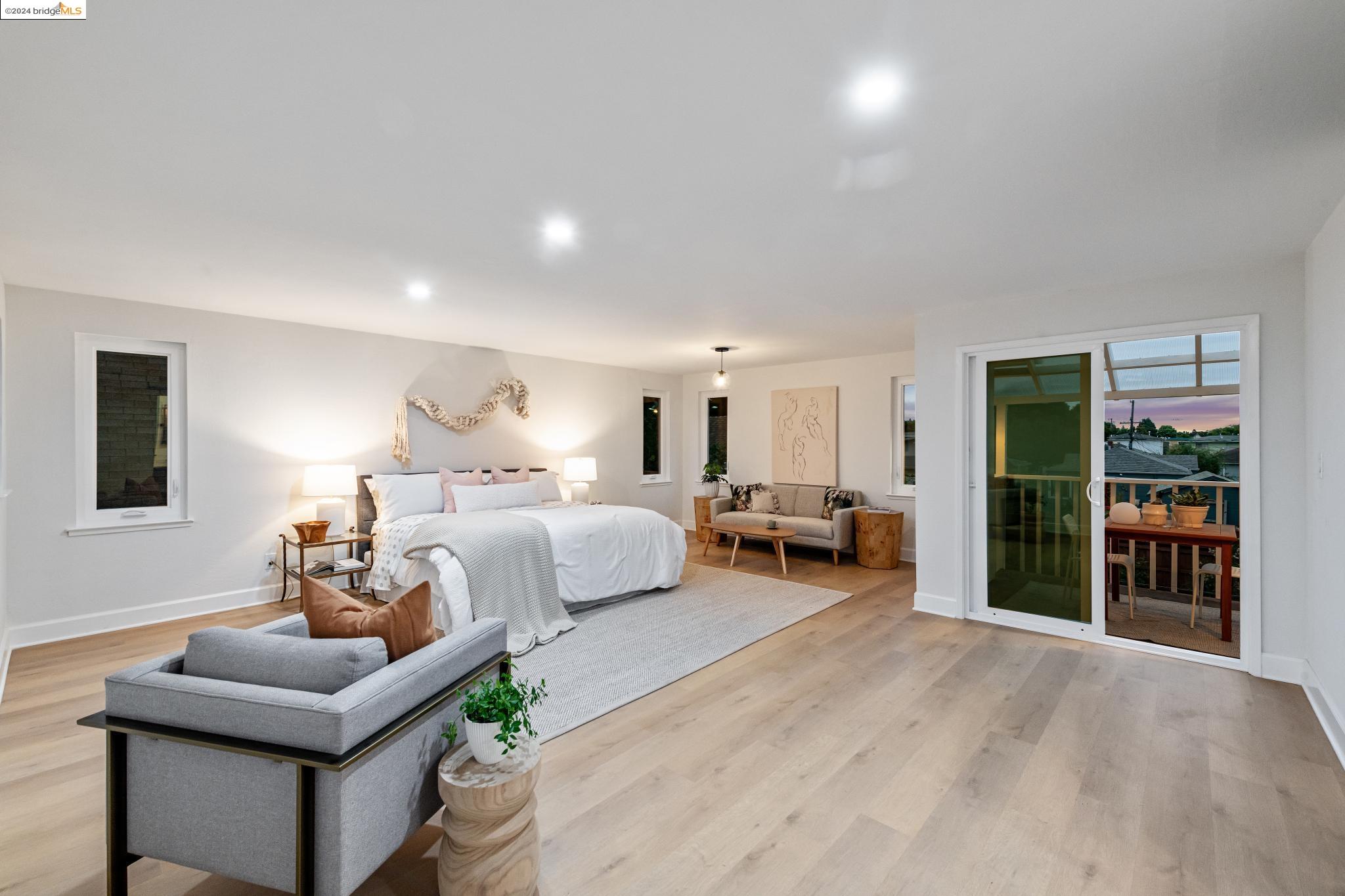 1720 Carleton Street