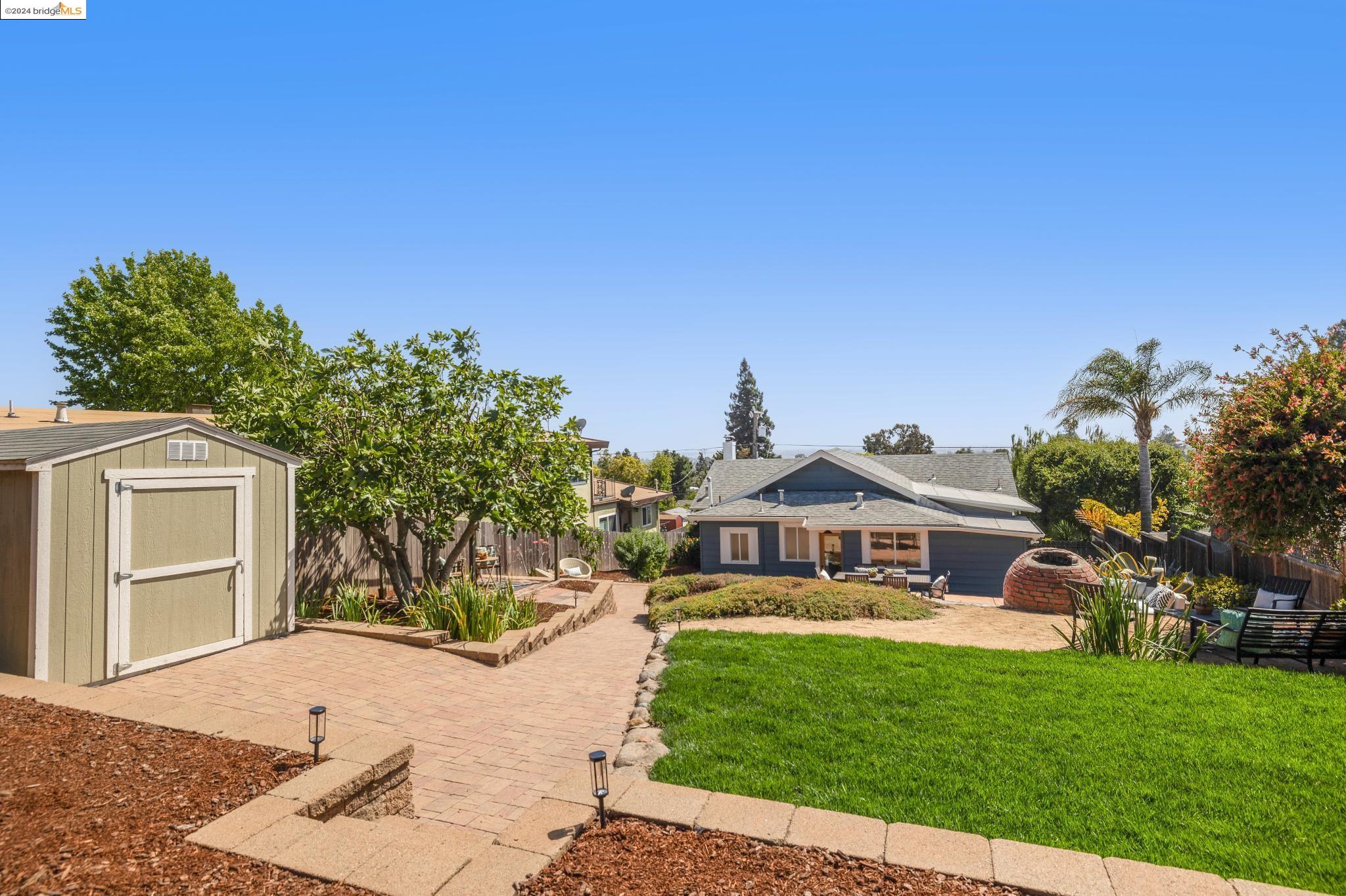 2946 Morgan Ave