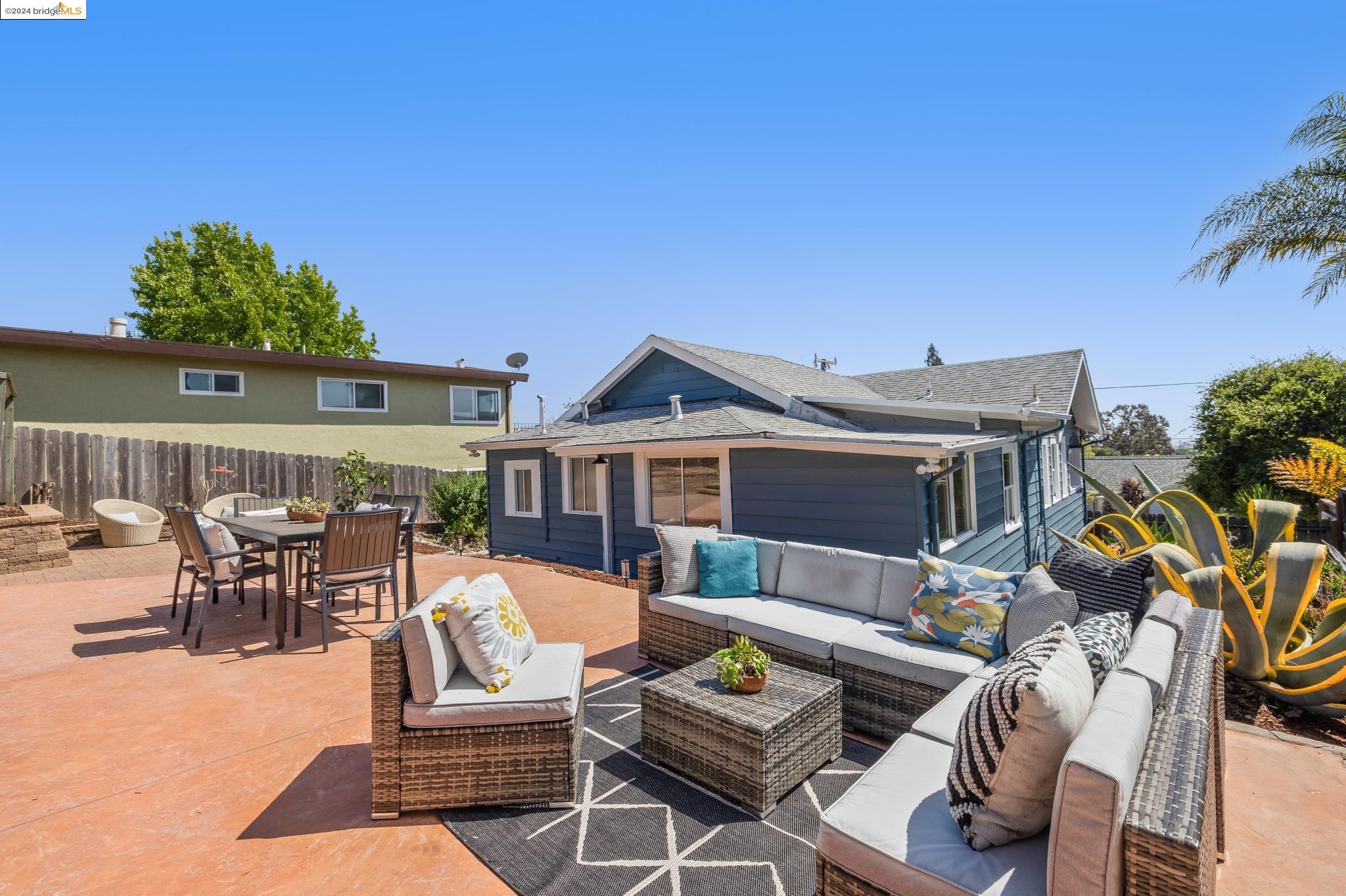 2946 Morgan Ave