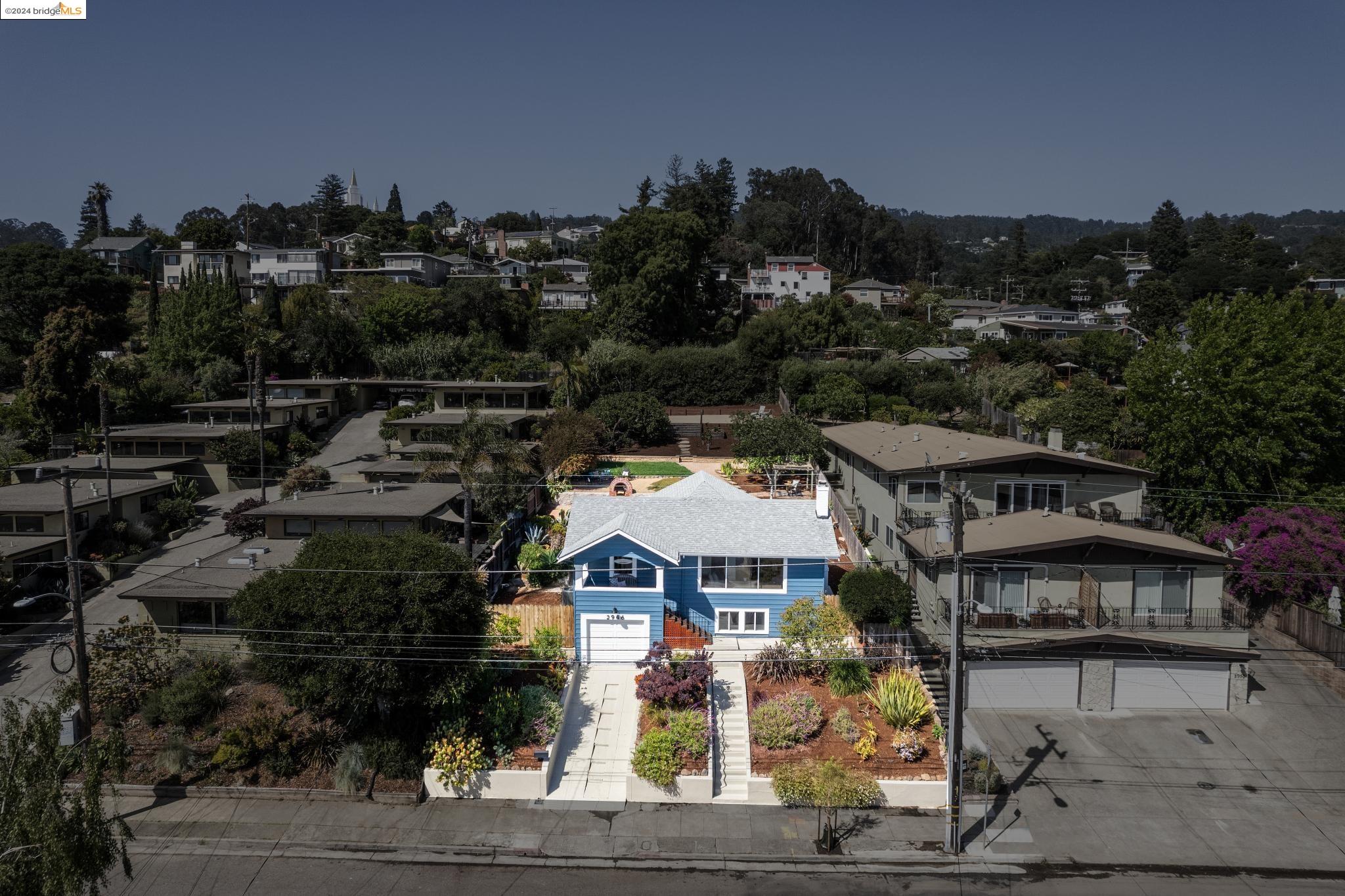 2946 Morgan Ave