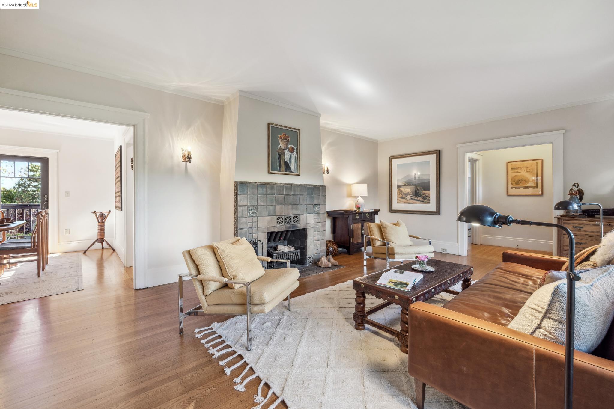 5657 Amy Dr
