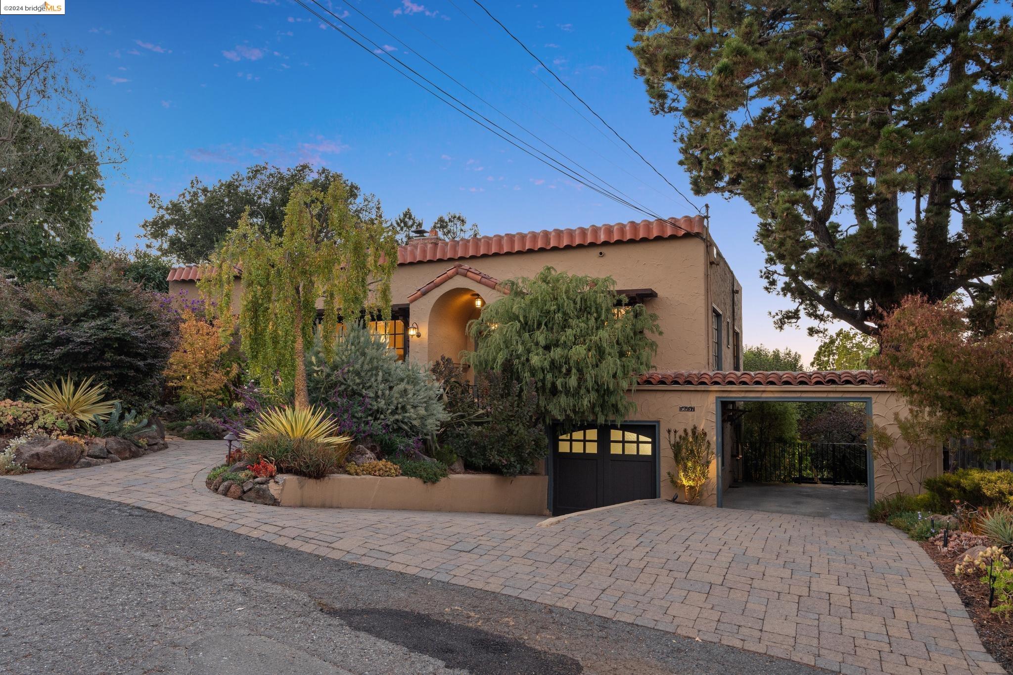 5657 Amy Dr