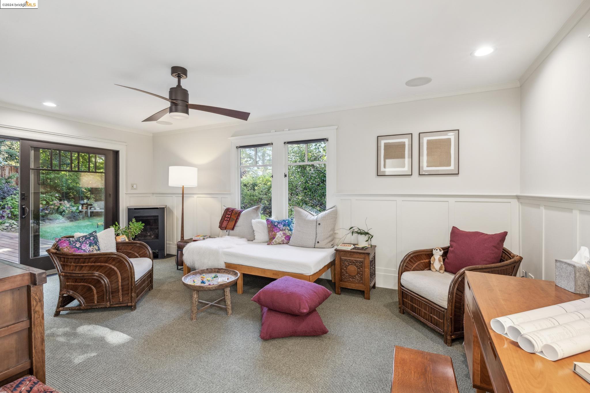 5657 Amy Dr
