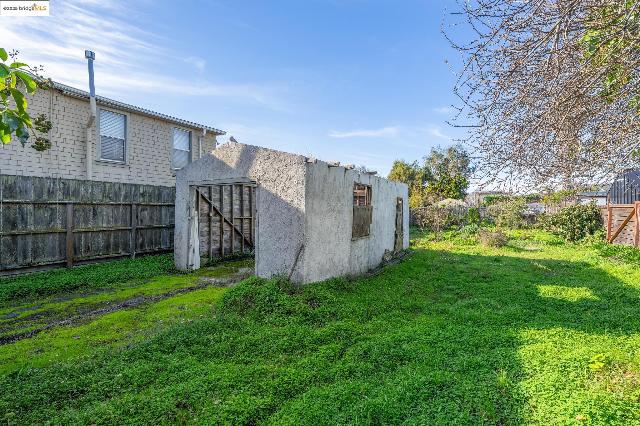 3032 Mabel St
