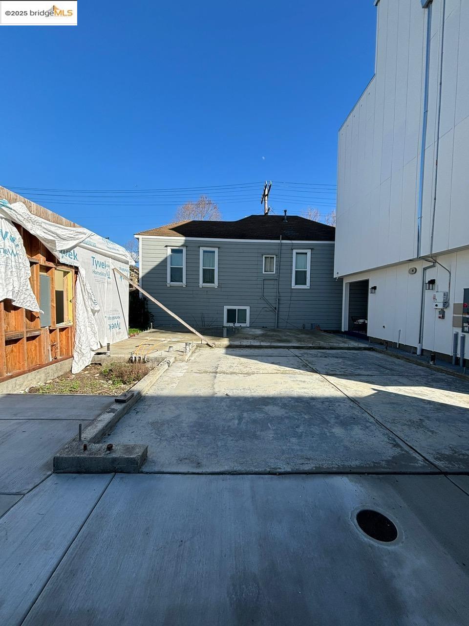 1610 32nd St