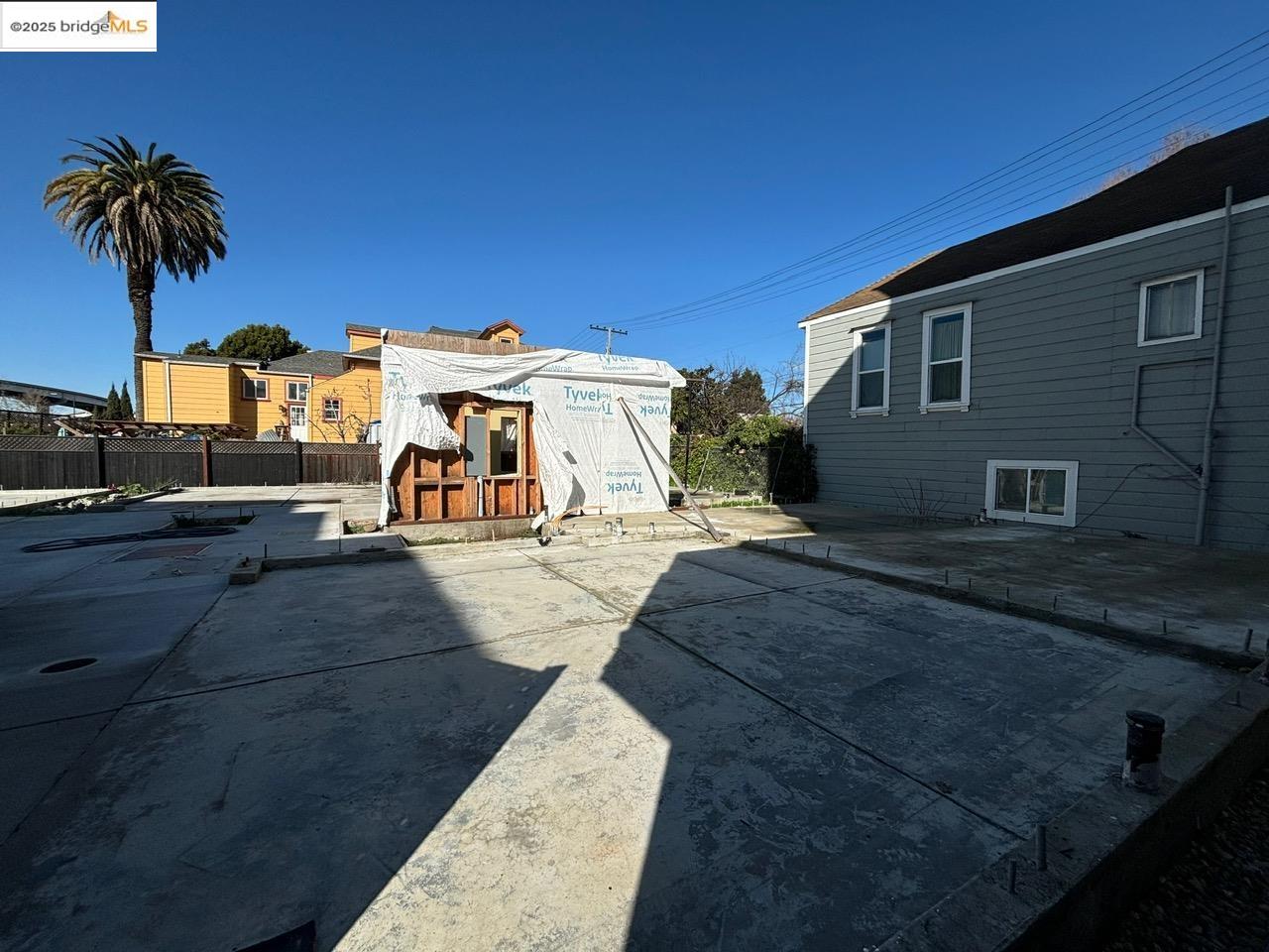 1610 32nd St