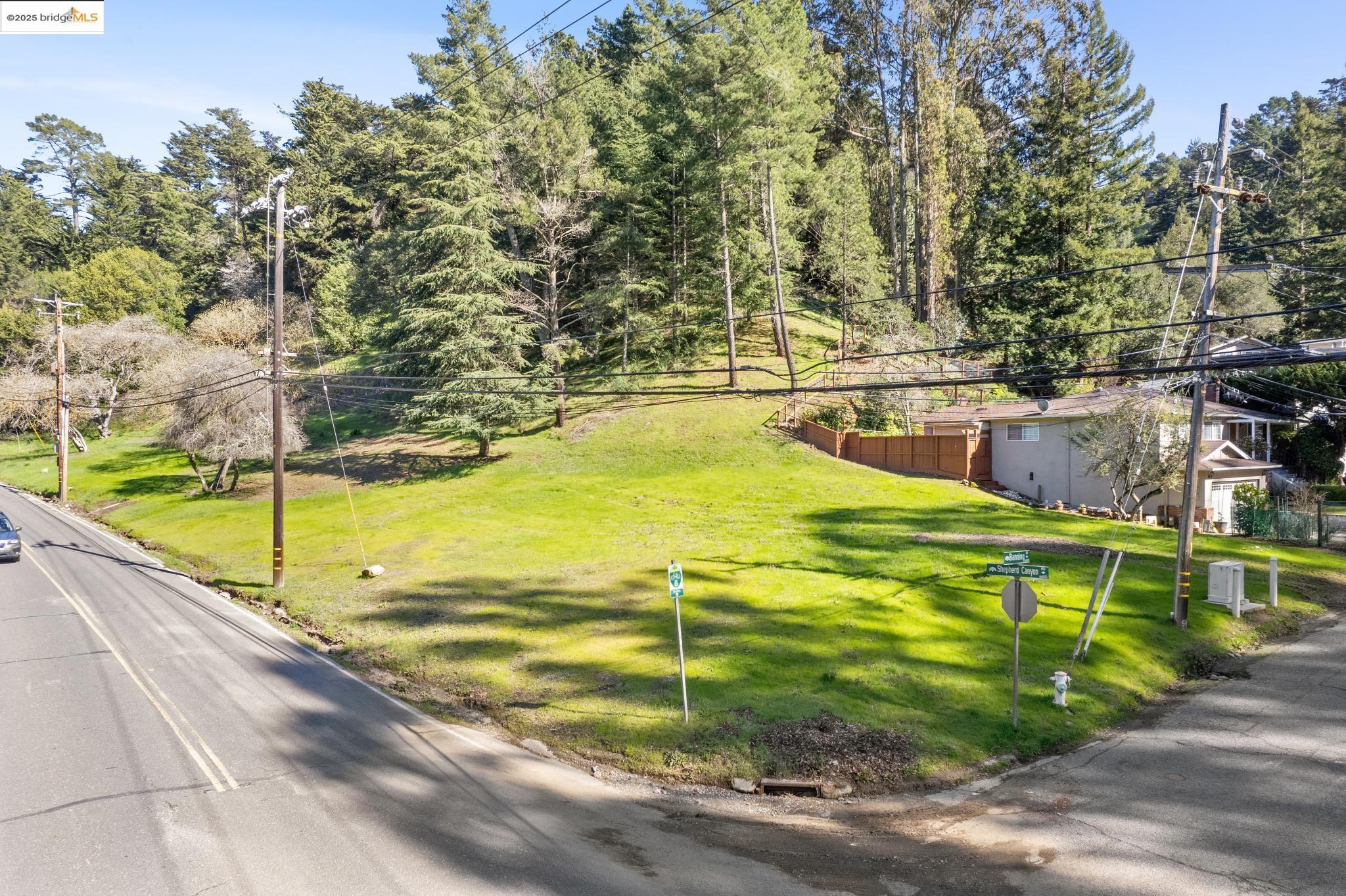 6658 Shepherd Canyon