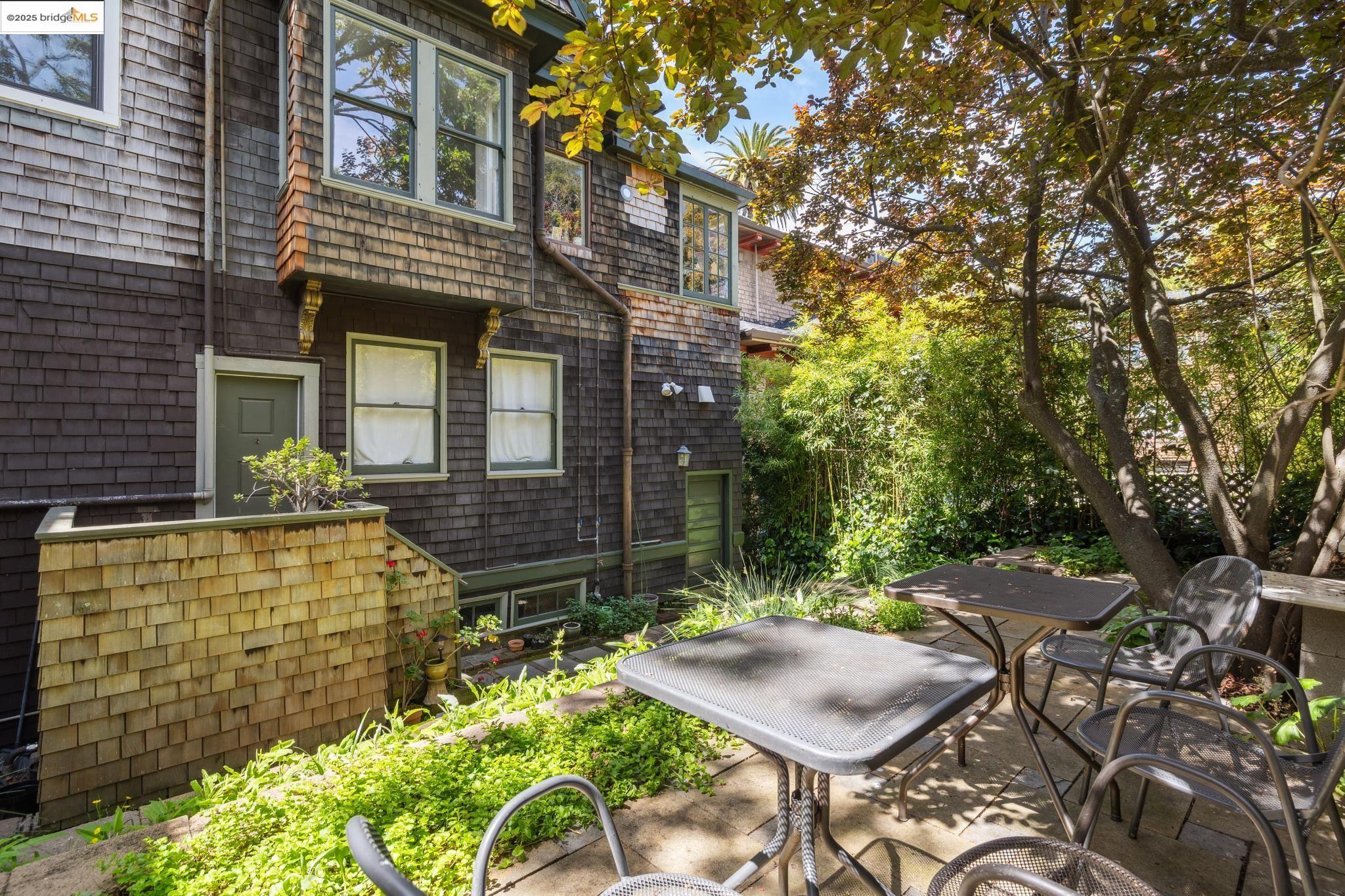 2633 Benvenue # 3