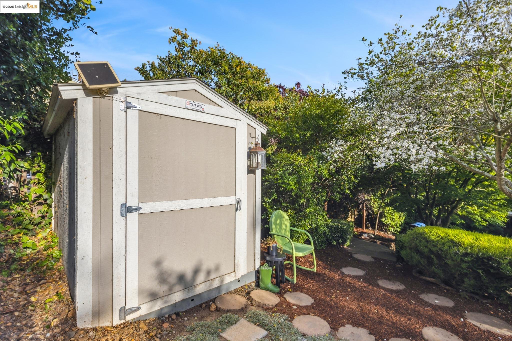 39 El Carmello Circle
