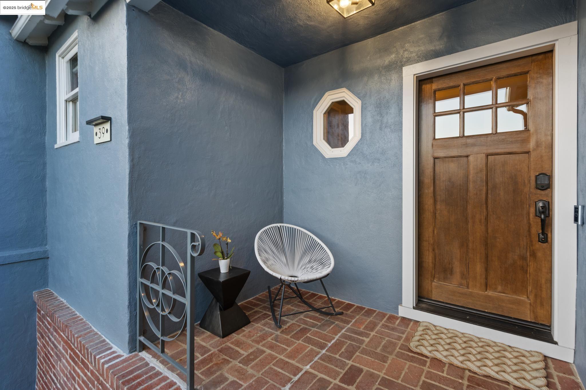 39 El Carmello Circle