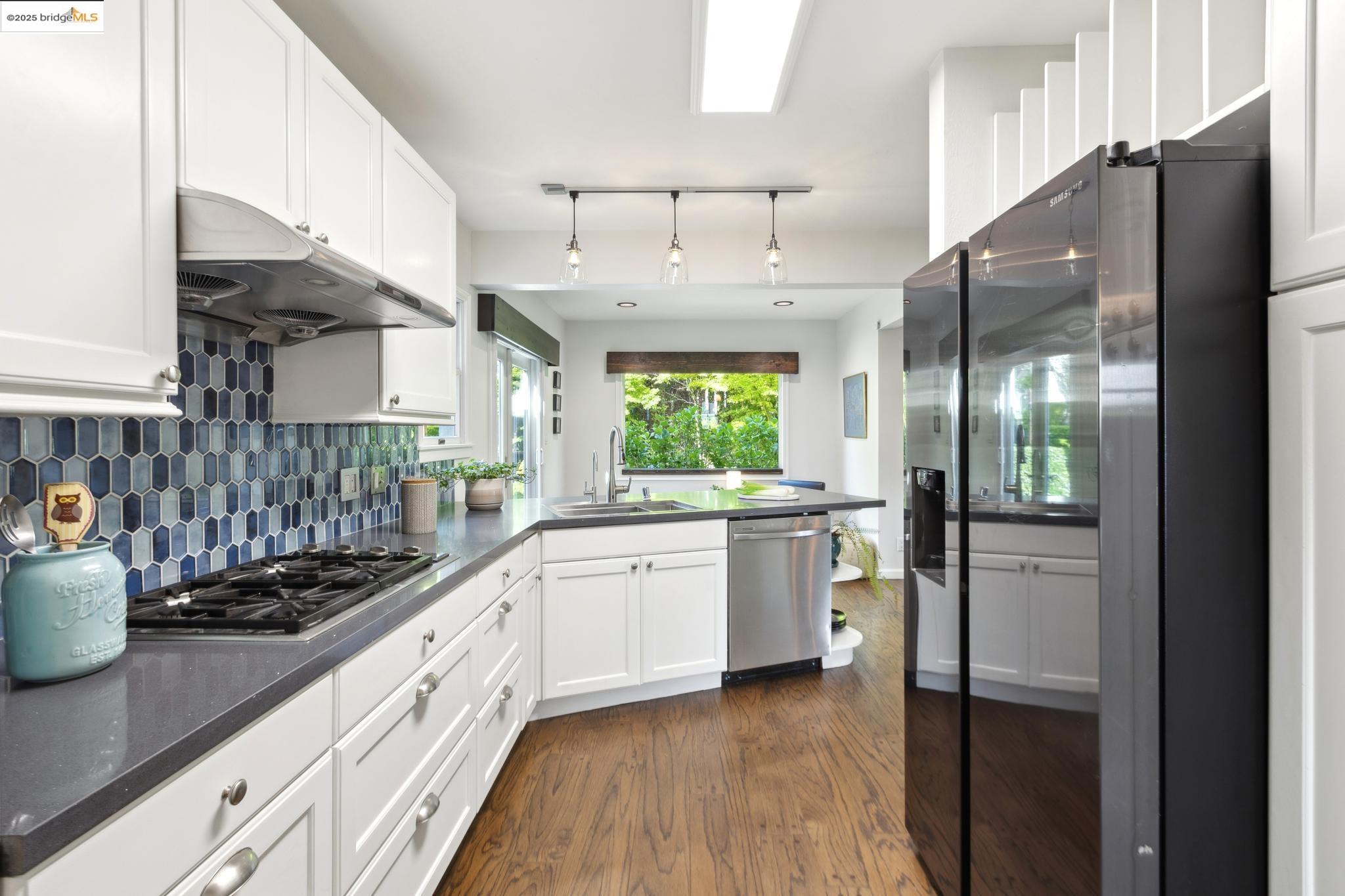 39 El Carmello Circle
