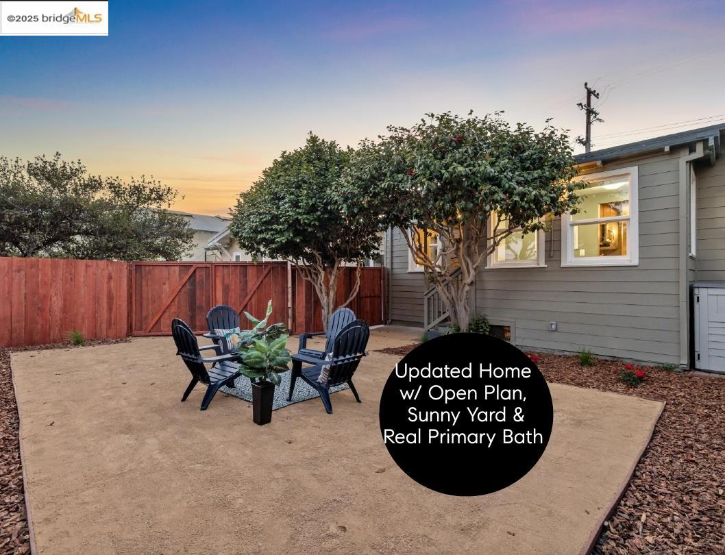 1092 Dwight Way