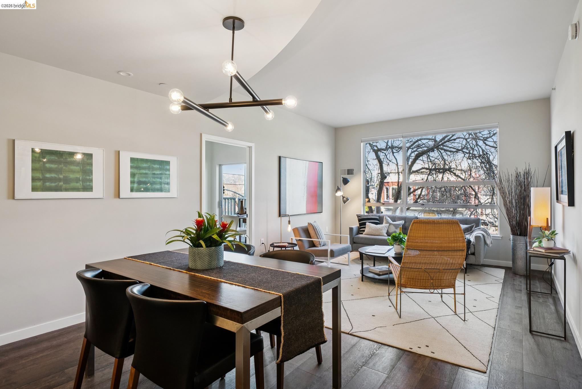 6465 San Pablo # 203