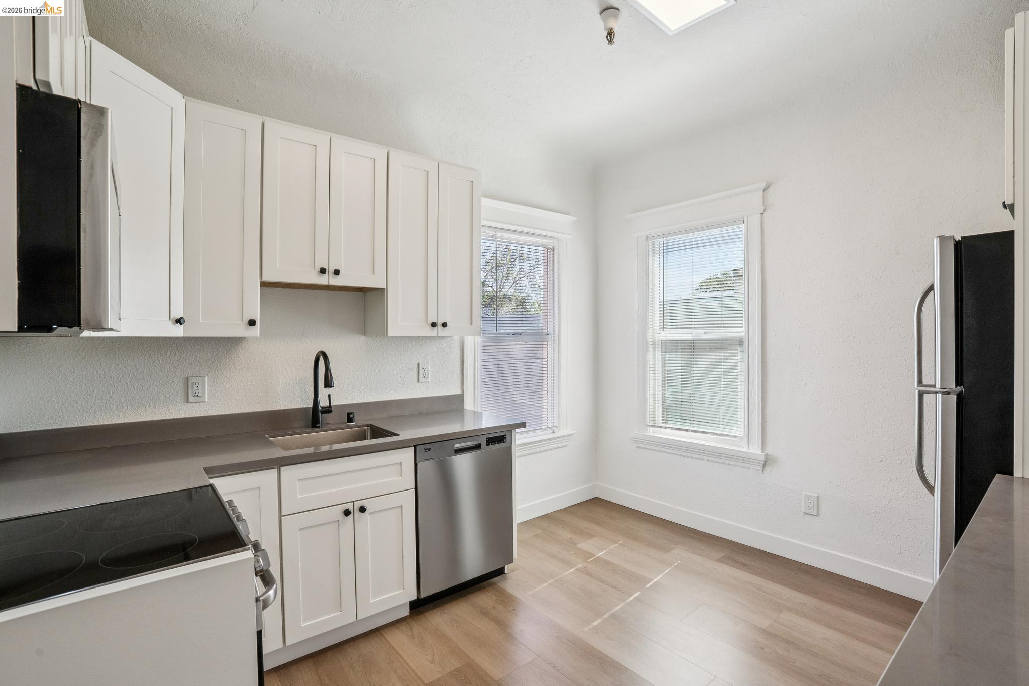 4722-4726 Shattuck Ave