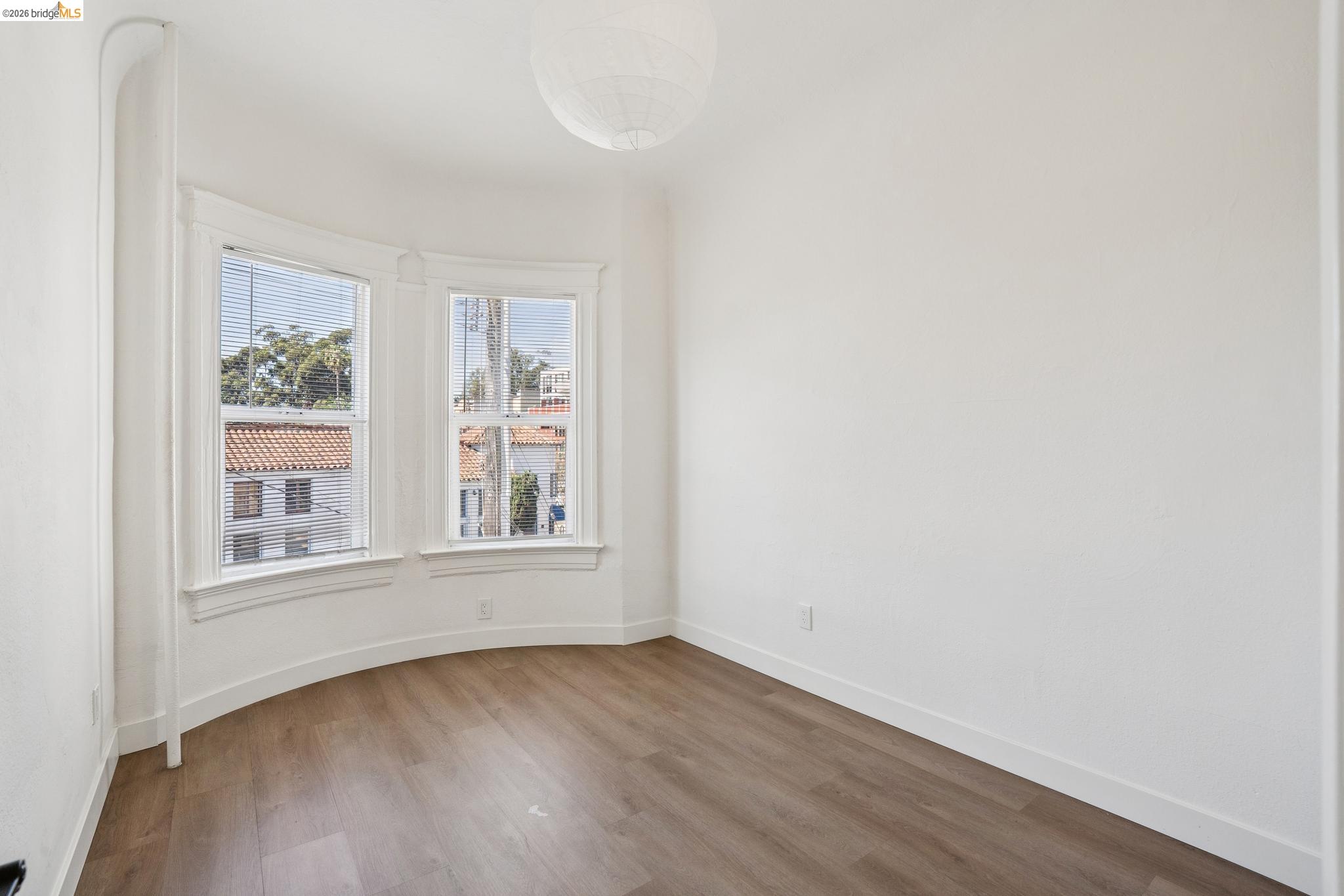 4722-4726 Shattuck Ave